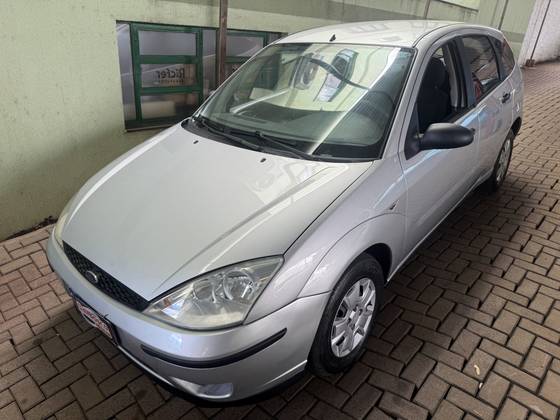 FORD FOCUS 1.6 GL 8V GASOLINA 4P MANUAL